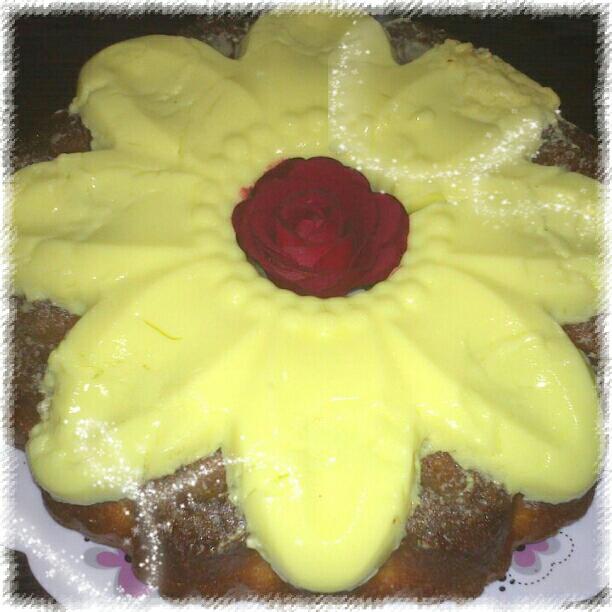 عکس کیک موزی با روکش دسر موز