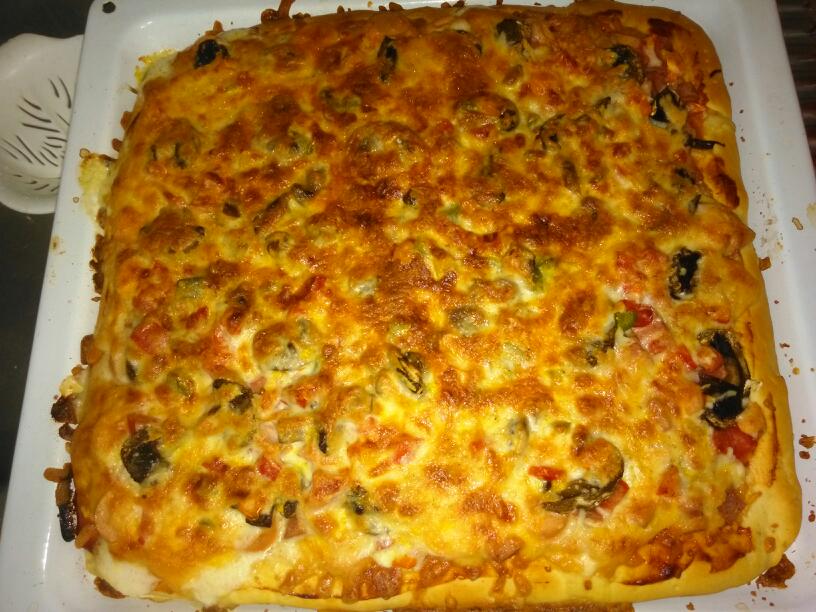 عکس پیتزاخانوادگی