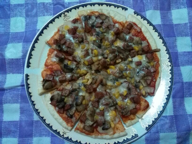 پیتزا.خودم درست کردم;-)