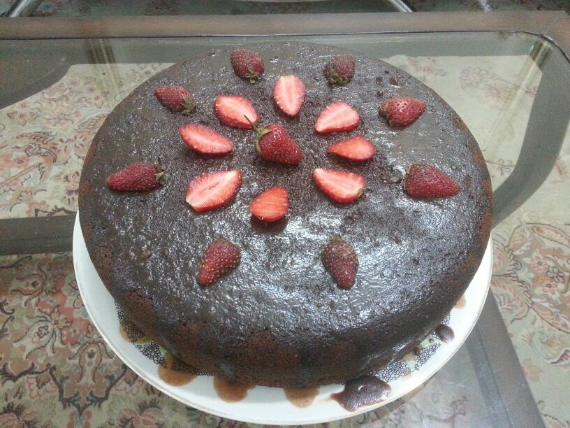 عکس کیک شکلاتی با رویه موکا