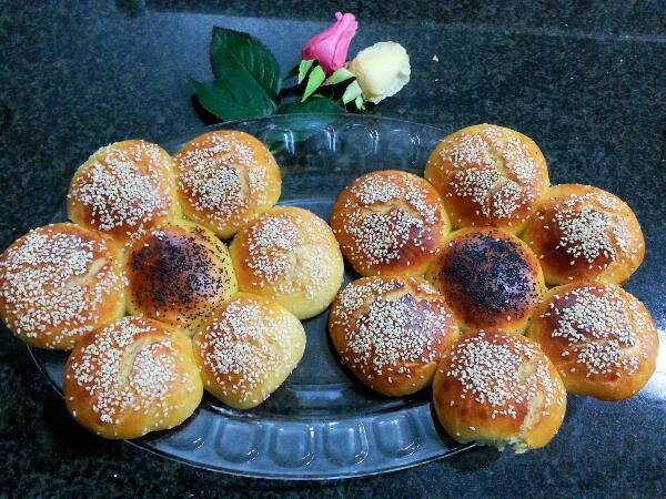 عکس کلوچه گل گلی