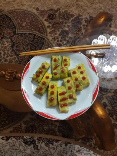 عکس رولت تخم مرغ و سبزیجات