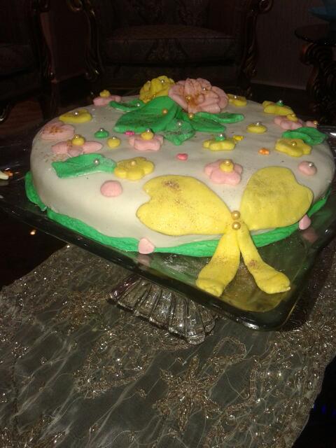 کیک برایه جشن الفبایه دخترم
