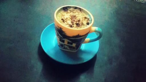 عکس شیر قهوه با فوم مخملی