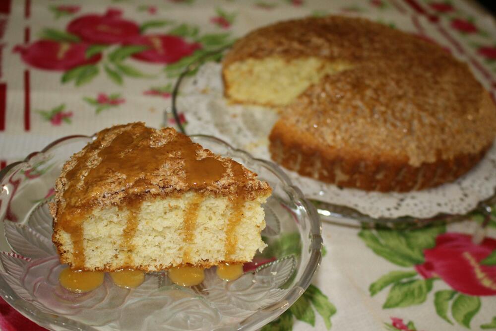 کیک نارگیل با روکش کرانچی