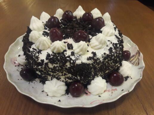 کیک بلک فارست (جنگل سیاه )
