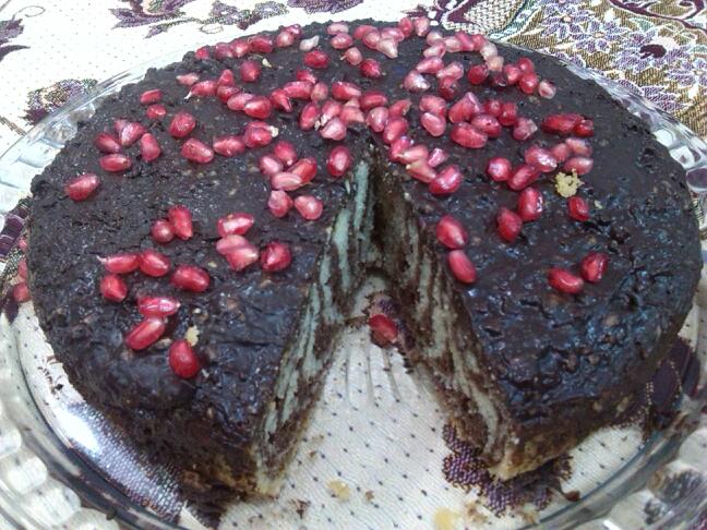 عکس کیک زبراباروکش شکلات گردویی وانار