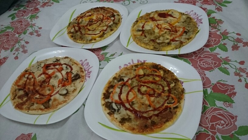 عکس پیتزا گوشت وپیتزا مرغ