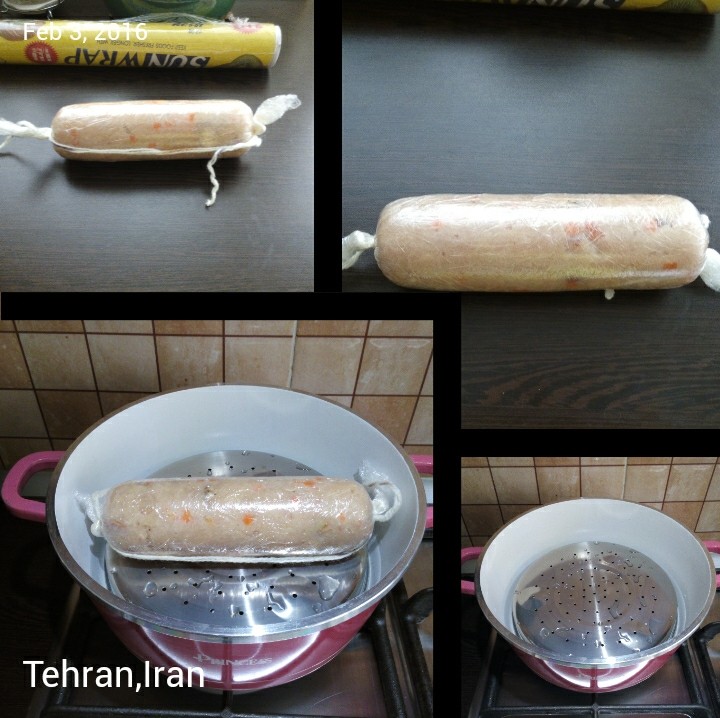 عکس کالباس خانگی (ژامبون مرغ و قارچ)