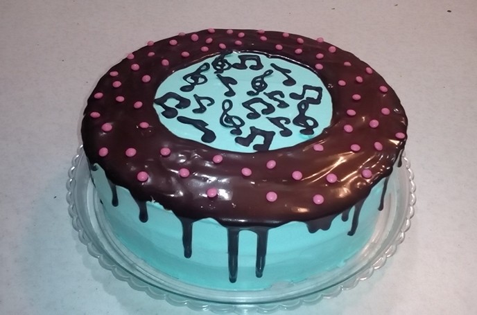 کیک تولد من برای یکی از دوستان