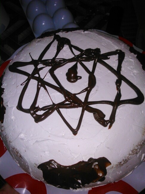 کیک تولد خودم 