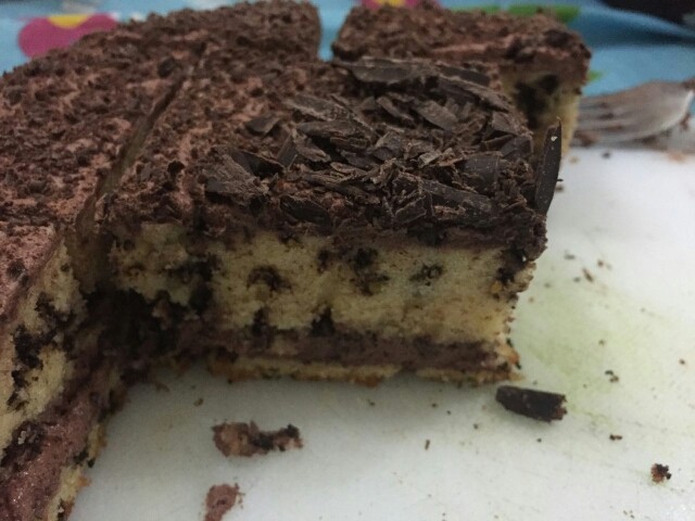 کیک شکلاتی با رویه موکا