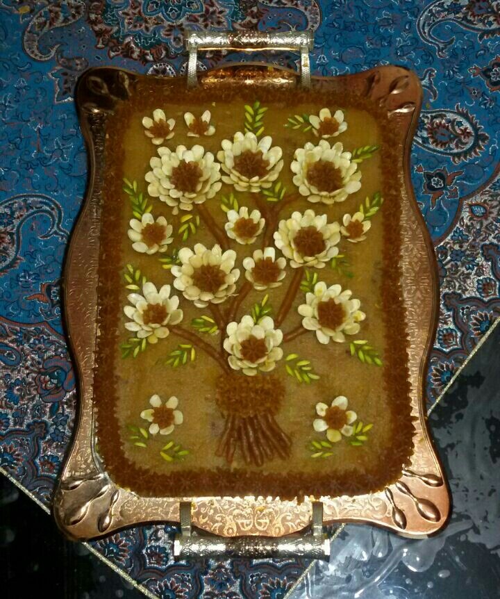 عکس حلوا سفارش مشتری که با همکاری خواهرم ودخترم آماده شد