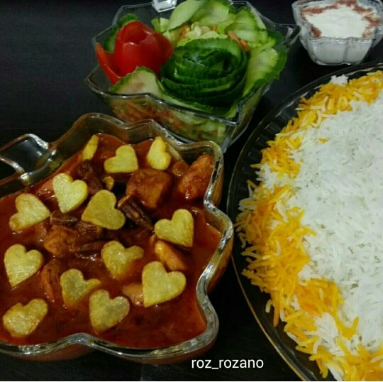 عکس خورشت مرغ و بامیه