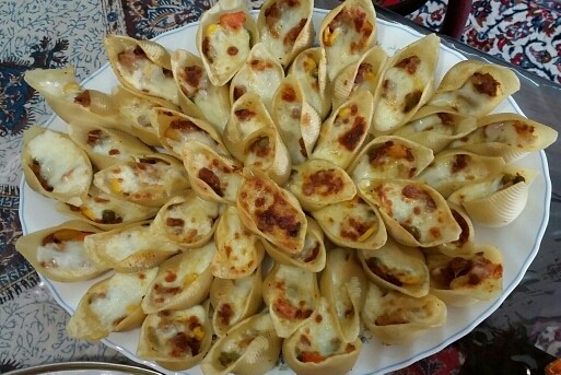 عکس ماکارونی شکم پر...