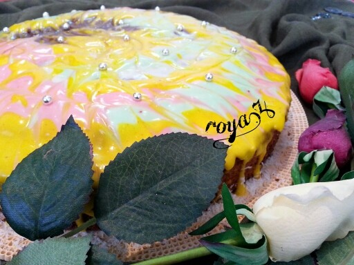 عکس کیک زبرا با روکش گاناش رنگی