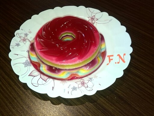 ژله ی لایه لایه یا رنگین کمانی