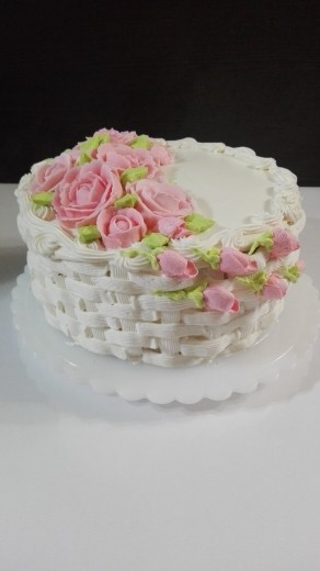 عکس کیک با گلهای آیسینگ