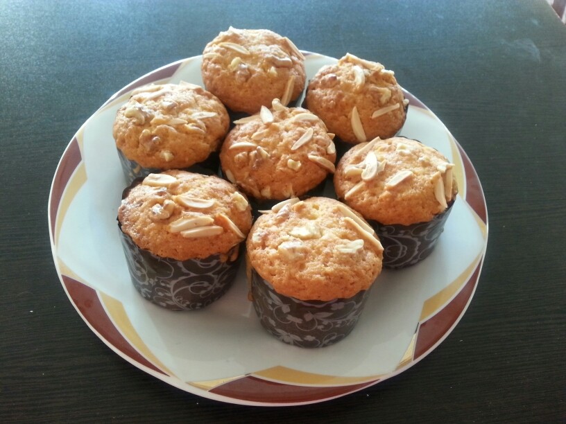 عکس تگرال بادامی