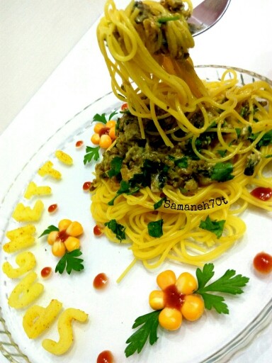 عکس اسپاگتی با سس قارچ