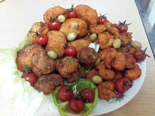 عکس میگو سوخاری،قارچ سوخاری،توپک سیب زمینی و پنیر