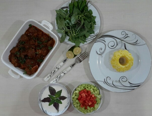 عکس خورش بادمجان و گوشت ترش