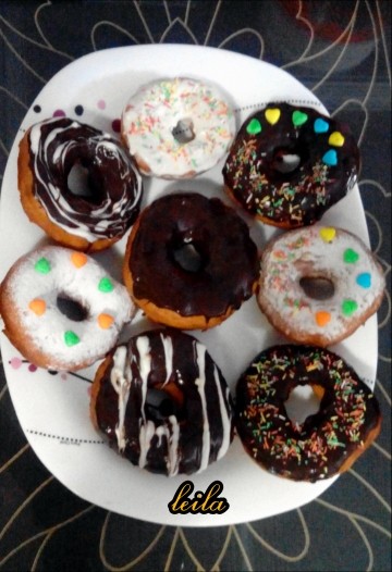 عکس دونات یا پیراشکی