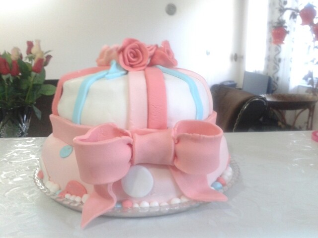 کیک من برای تولد مامانم