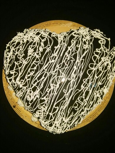 کیک اسفنجی با روکش سس فرانسوی