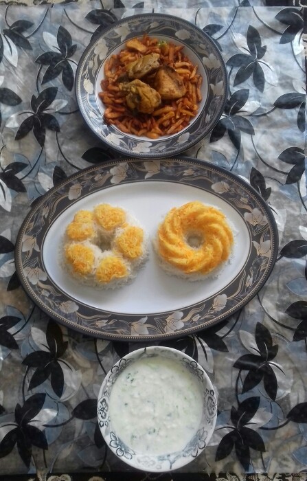 عکس ناهار امروزمنو همسری برنج قالبی با سیب زمینی و مرغ سرخ کرده