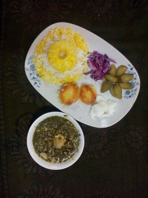 خورش باقلا قاتق