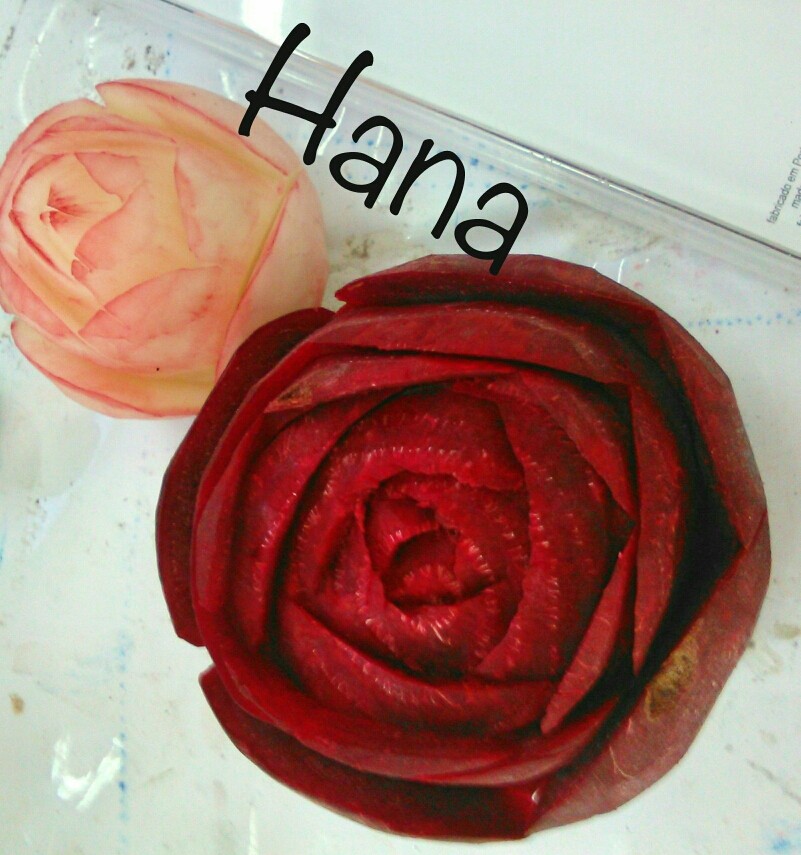 عکس تزیین لبو،شلغم به شکل گل رز
