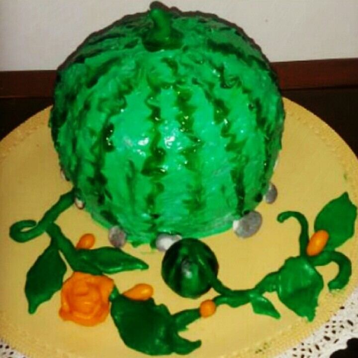 عکس کیک ب شکل هندوانه ...شب یلدای 94