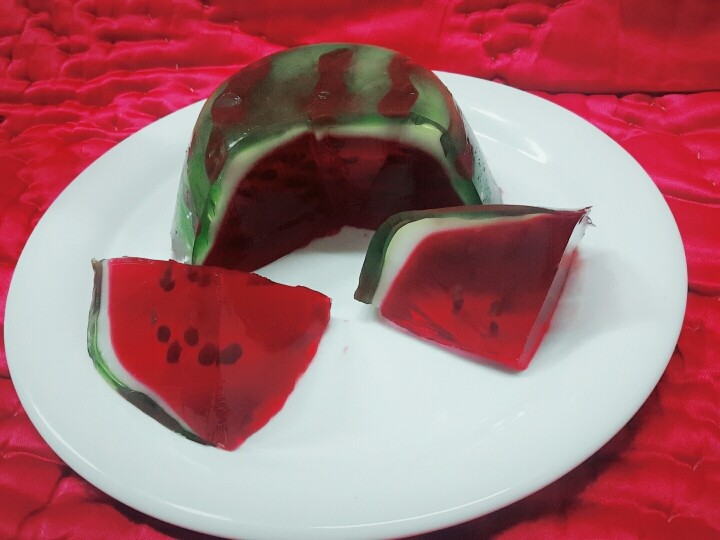 عکس ژلو کیک هندوانه