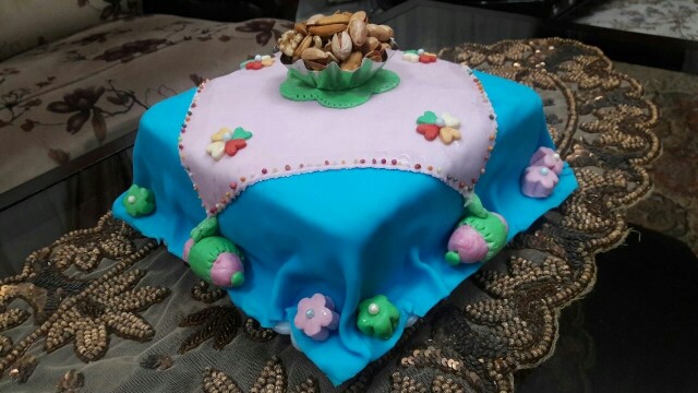 عکس کیک یکی از دوستام براشب یلدا.