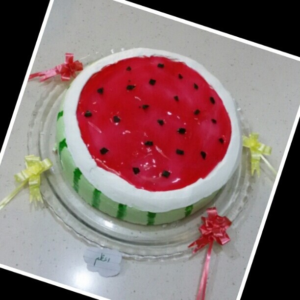 عکس کیک هندوانه ای