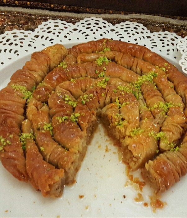 عکس باقلوای حلزونی
