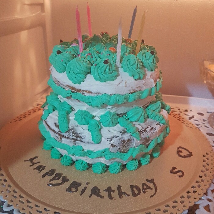 عکس کیک تولدم برا۱۵بهمن...