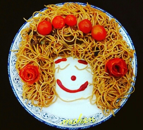 عکس اسپاگتی با کوفته قلقلی پنیری