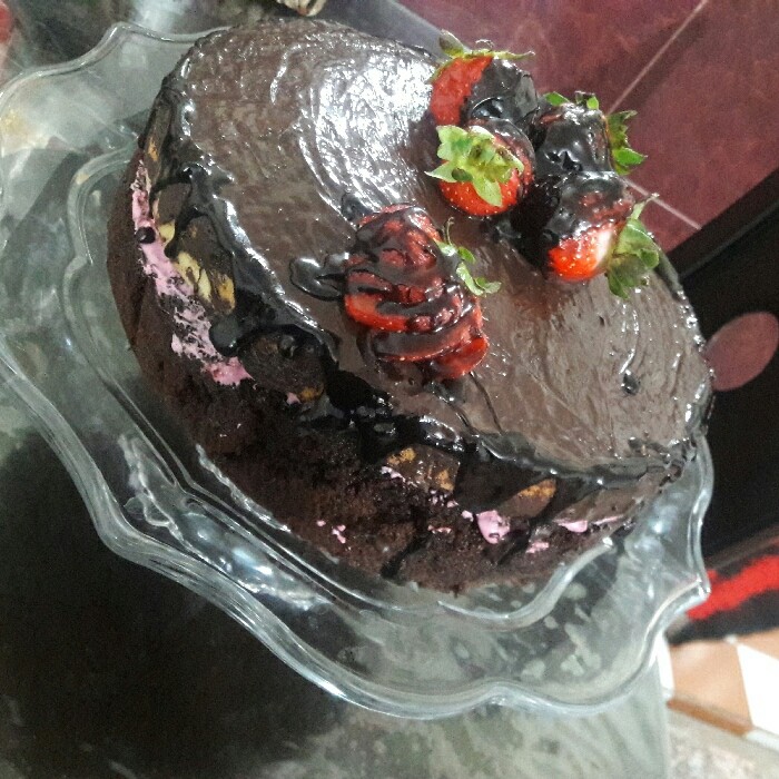 کیک حلقه ای شکلاتی با کیک شیفون 