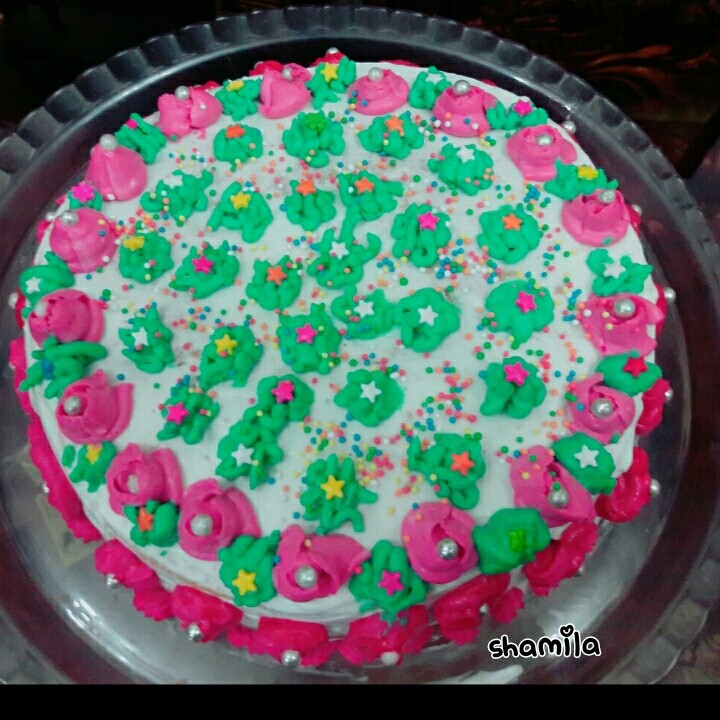 کیک تولد خودم پززز برای خاله ی عزیزم که یهویی شد