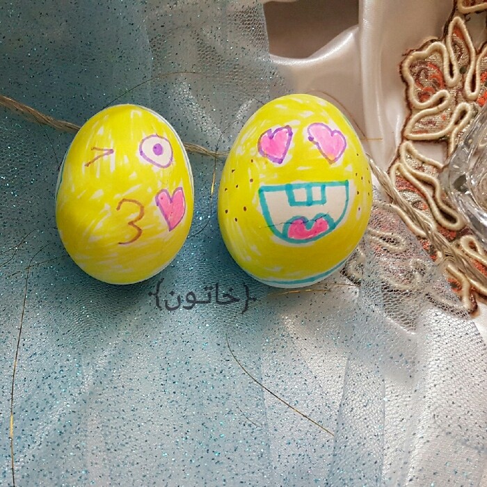عکس تخم مرغ رنگی های دختر گلم