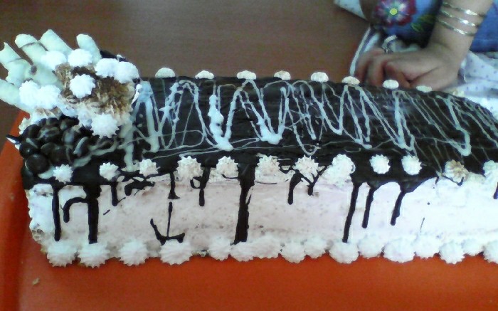 کیک مبعث وتولدخواهرم