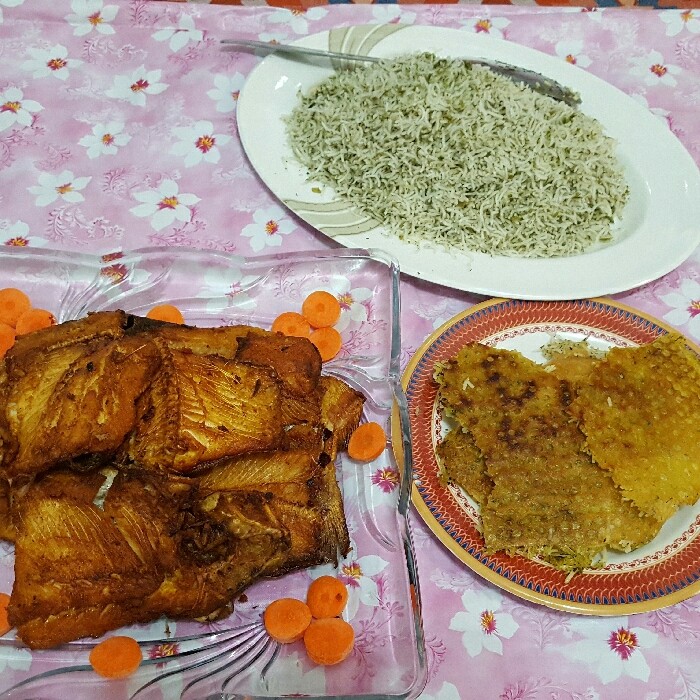 عکس اینم سبزی پلوباماهی من عاااالی بود