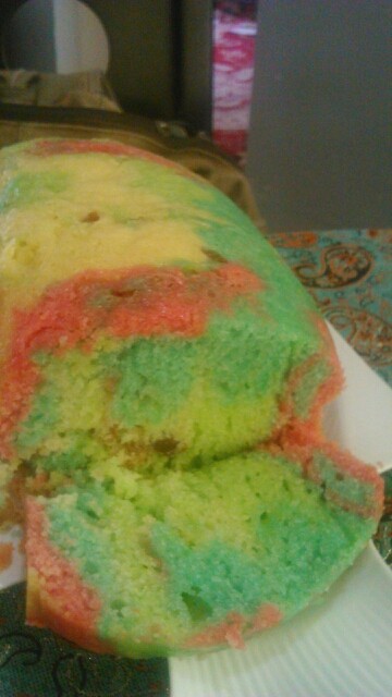 کیک رنگین کمان 