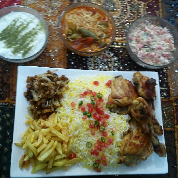 عکس خوراک مرغ باسوپ