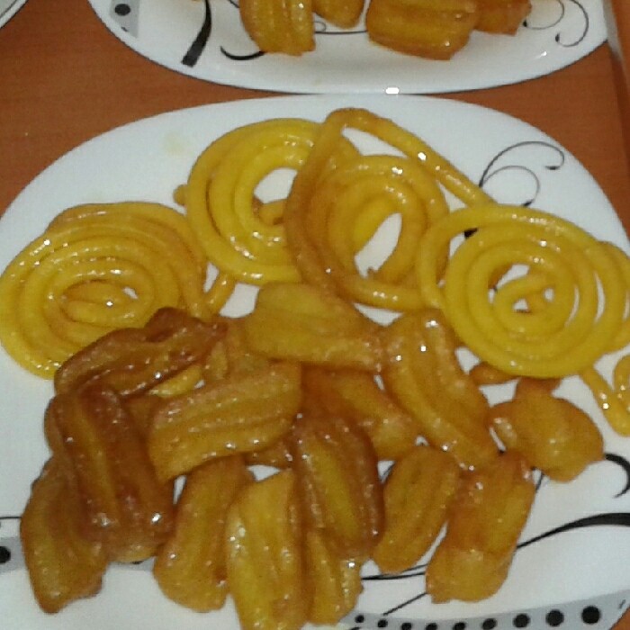 عکس زولبیا و بامیه
