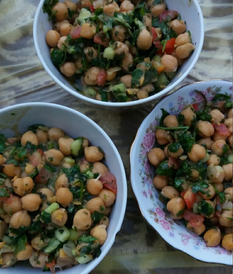 عکس سلاد نخود