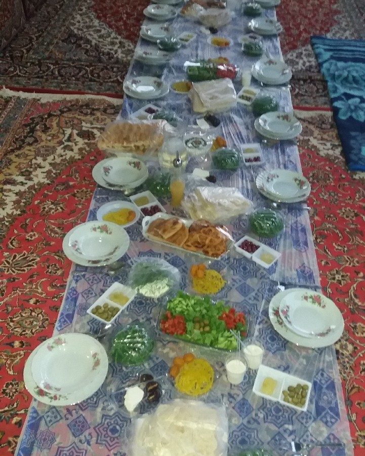 عکس افطاری ودورهمی خانواده?