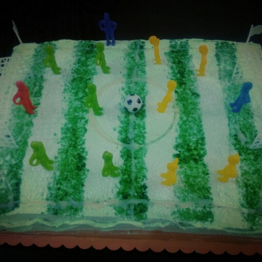 کیک فوتبالی واسه تولد داداشی